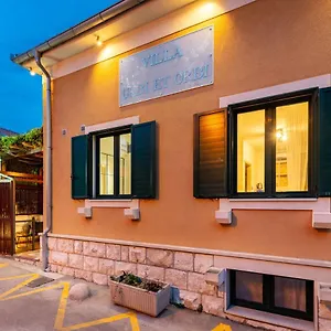 Urbi Et Orbi 2 , Split Croacia